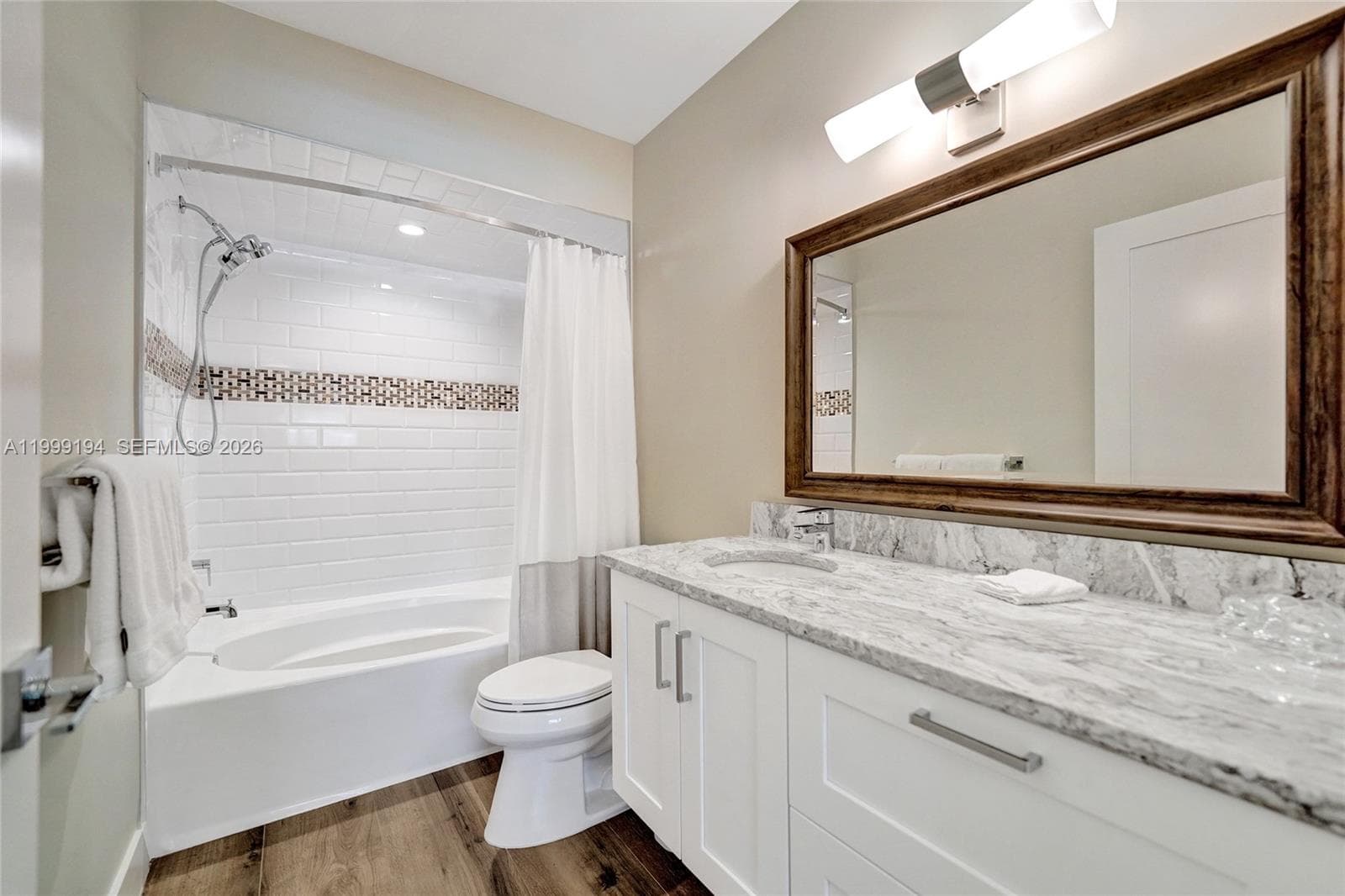 2832 26th St photo 17