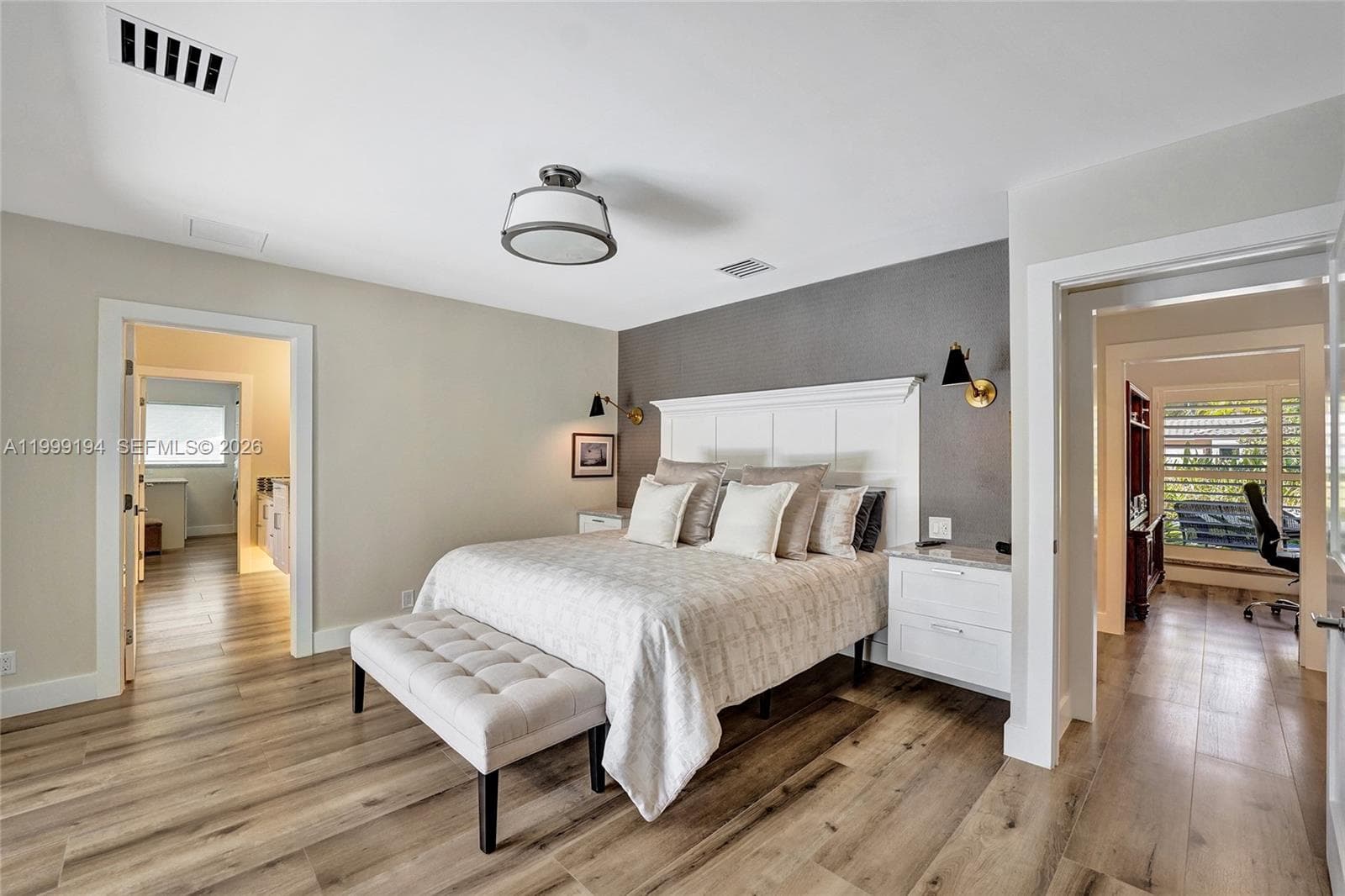 2832 26th St photo 14