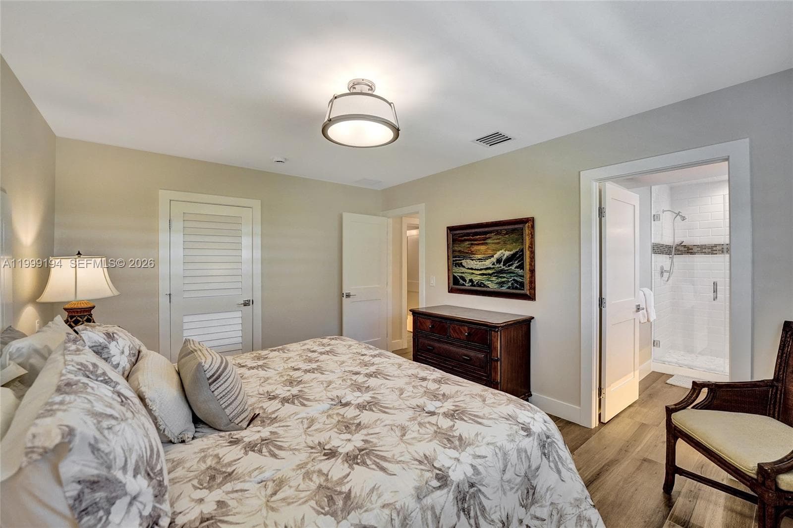 2832 26th St photo 19