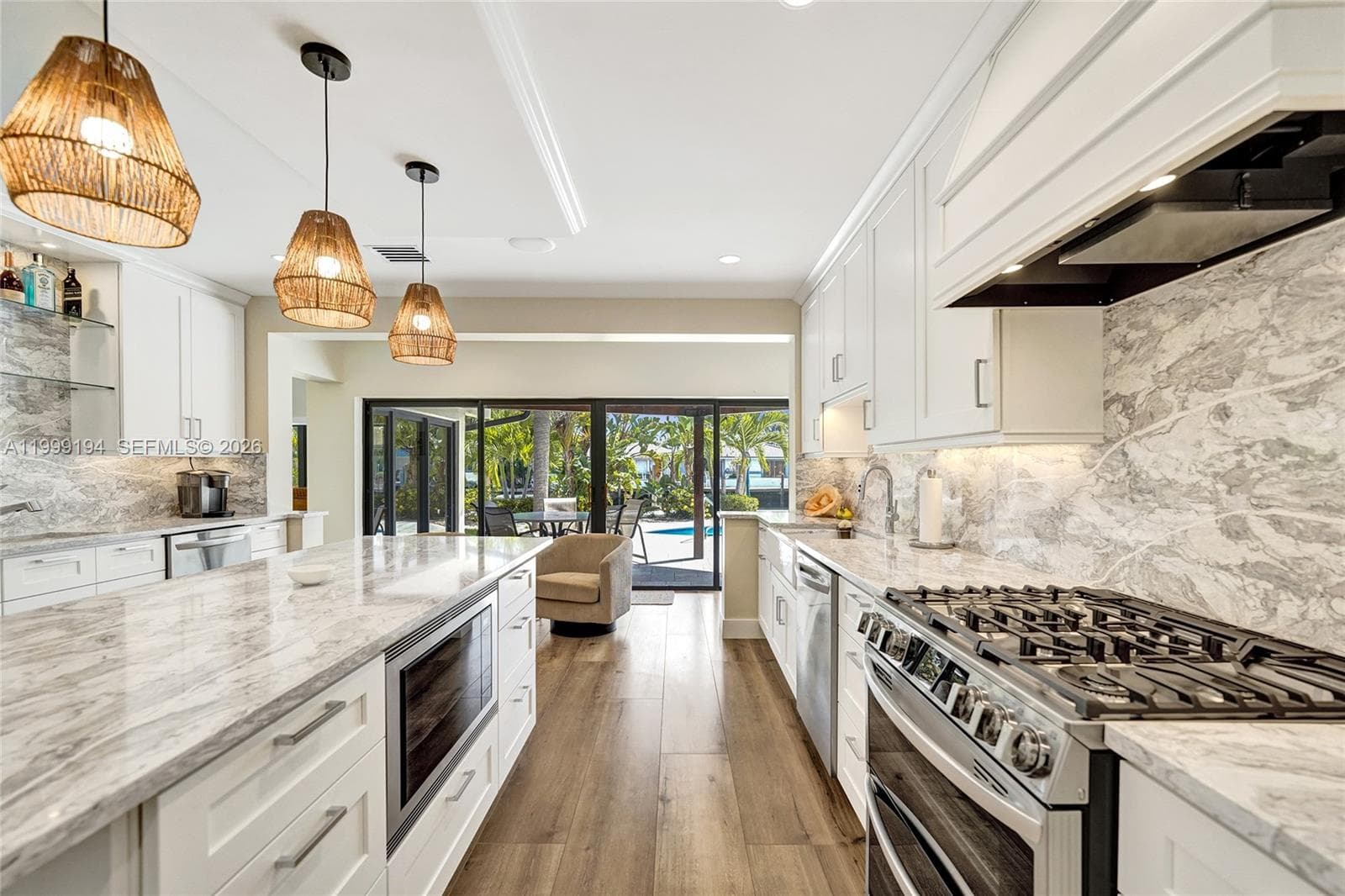 2832 26th St photo 8