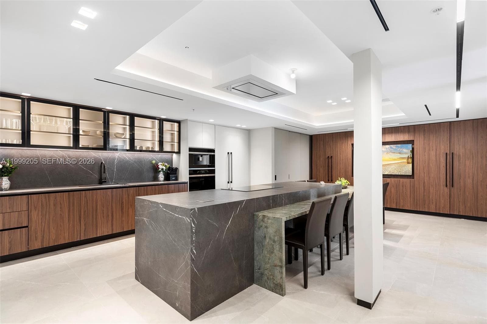 400 Sunny Isles Blvd PH-03 photo 2