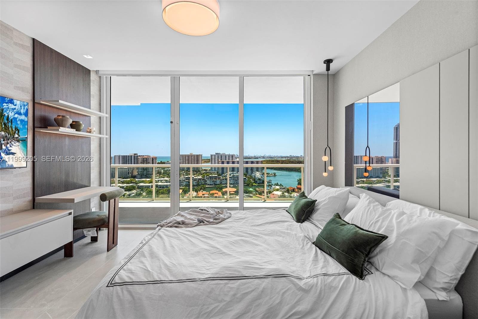 400 Sunny Isles Blvd PH-03 photo 16