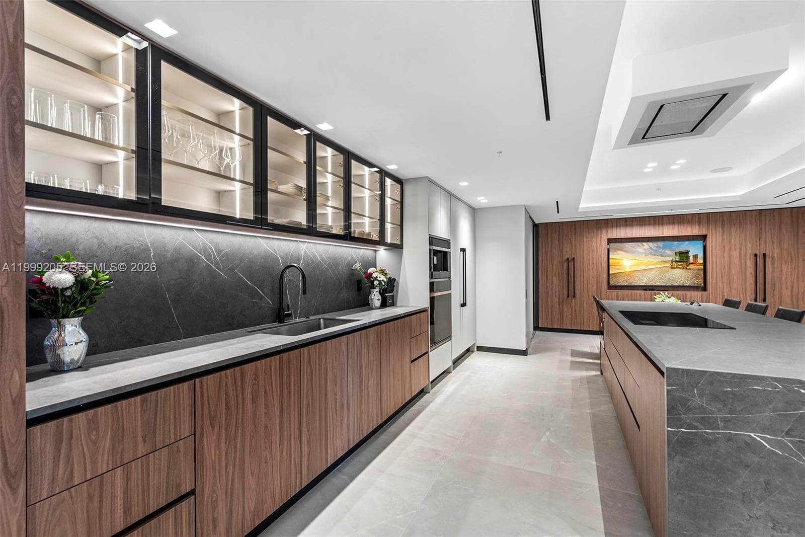 400 Sunny Isles Blvd PH-03 photo 3