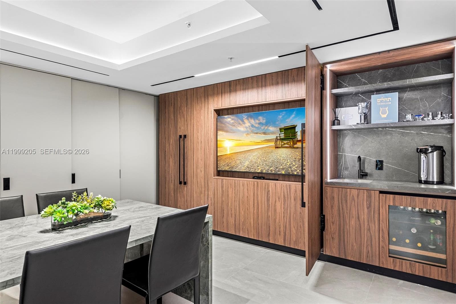 400 Sunny Isles Blvd PH-03 photo 5