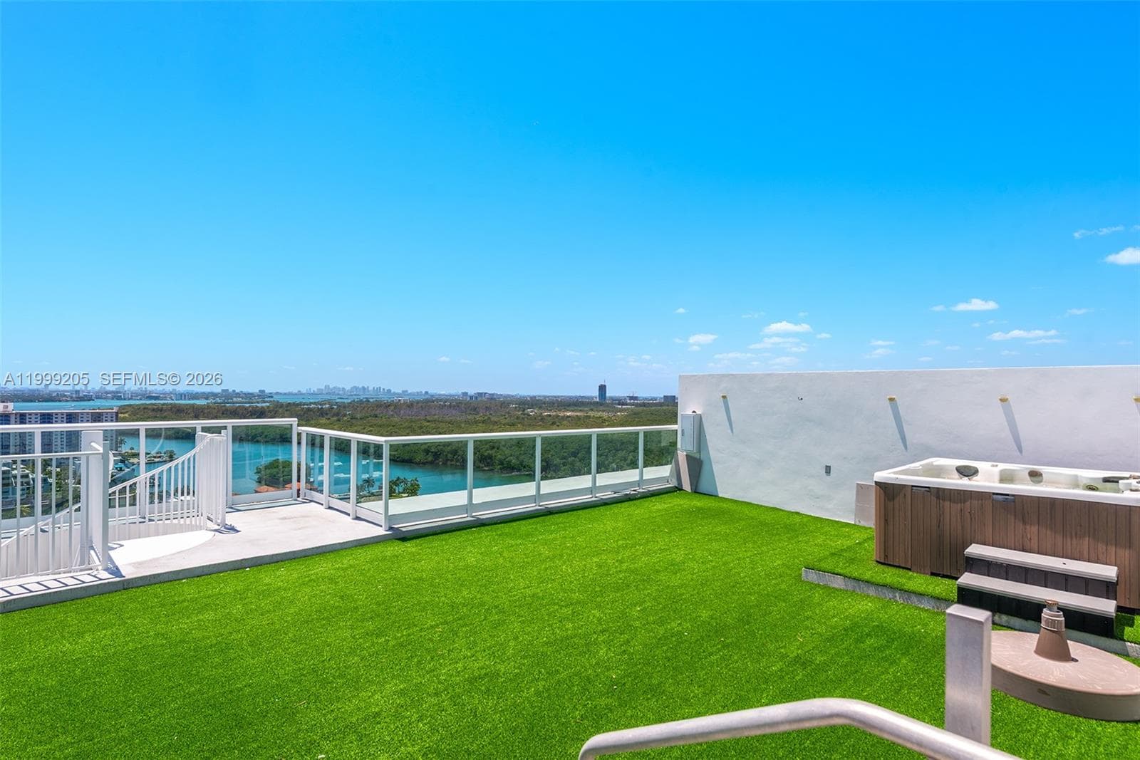 400 Sunny Isles Blvd PH-03 photo 21