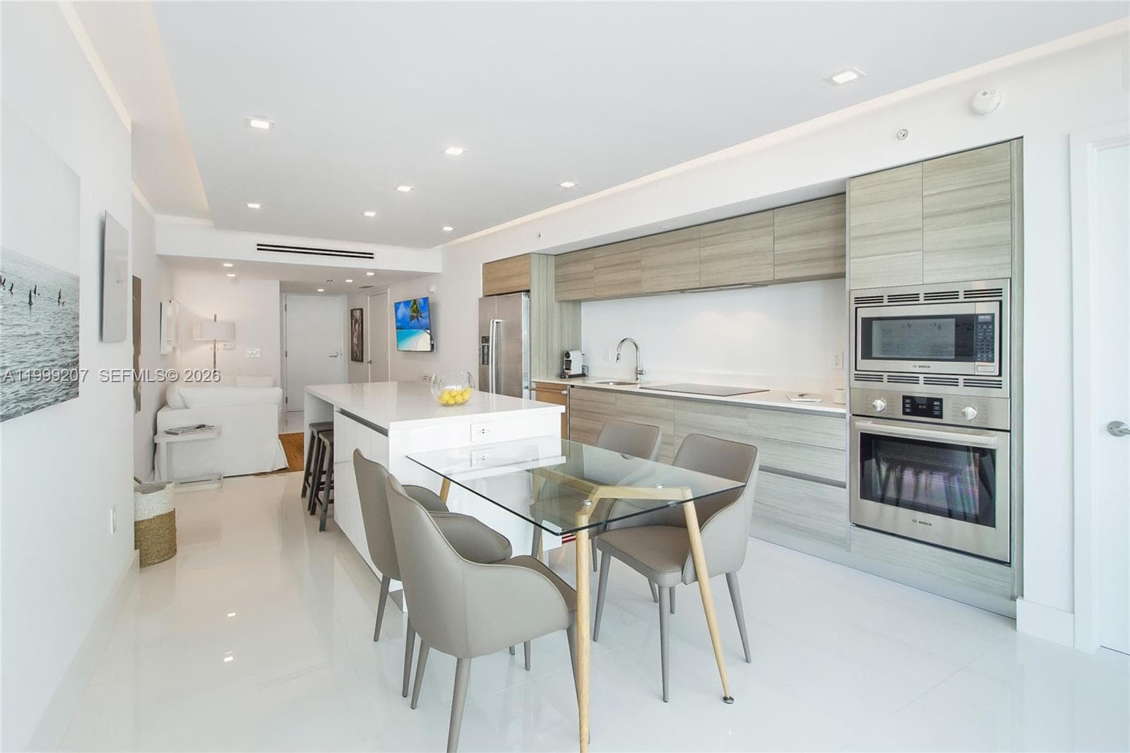 6620 Indian Creek Dr 516 photo 15