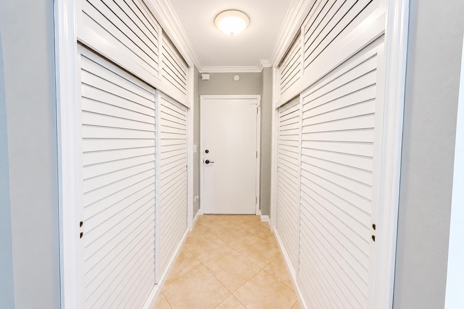 3200 NE 36 Street NE 512a photo 9