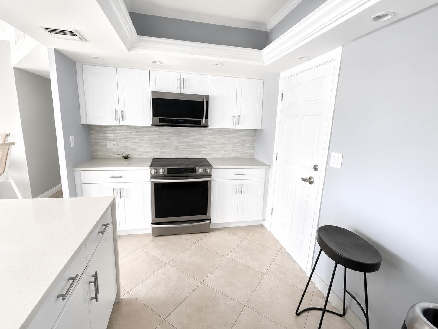 3200 NE 36 Street NE 512a photo 8