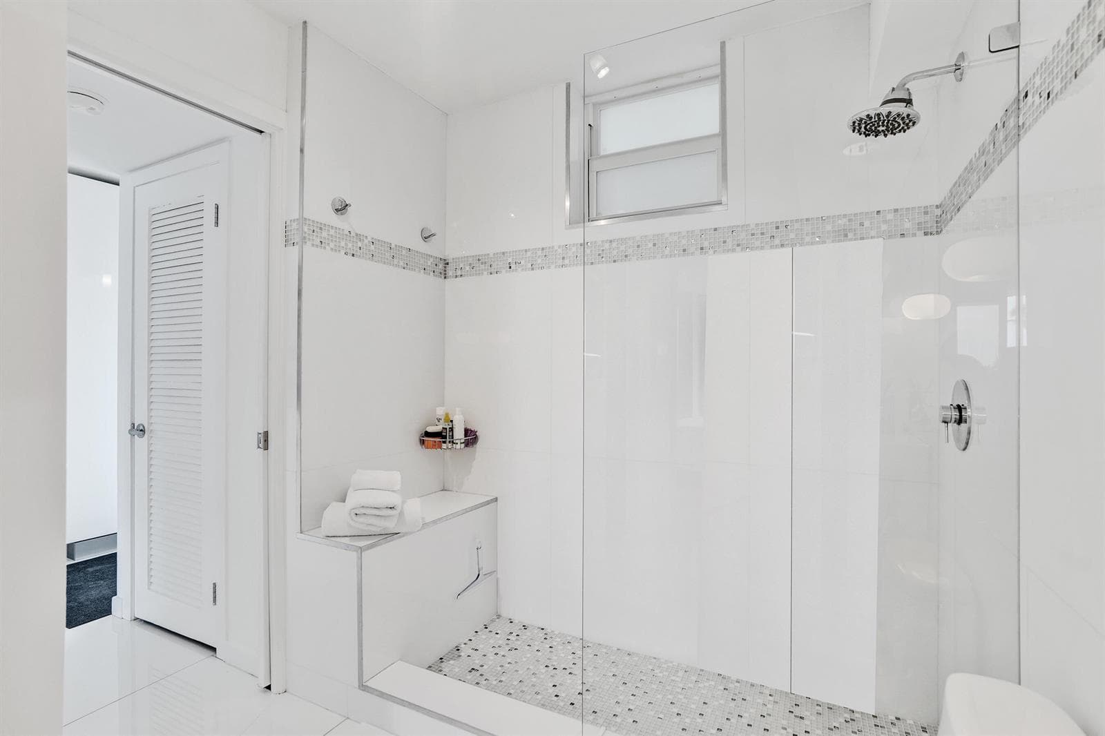1670 Lincoln Court 3b photo 21