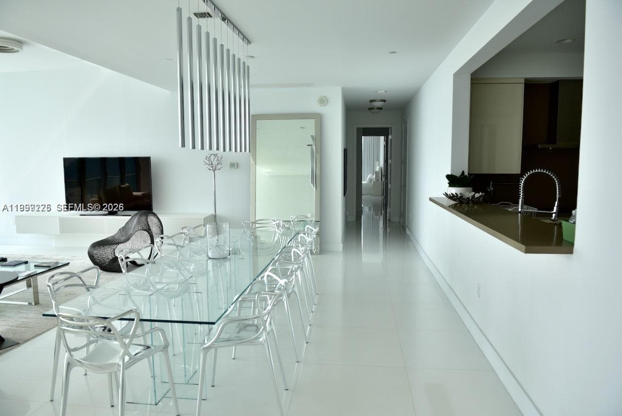 17475 Collins Ave 2802 photo 10