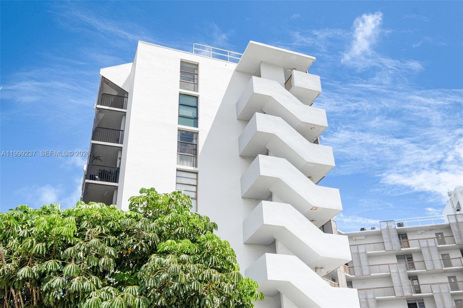 3475 Country Club Dr 619 photo 25