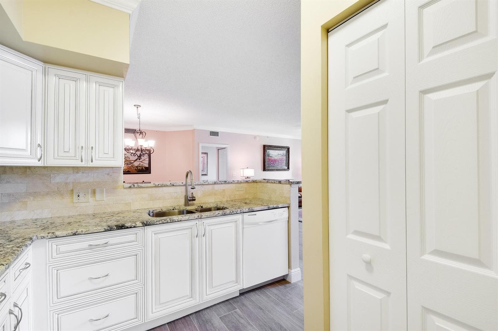 11740 St Andrews Place photo 5