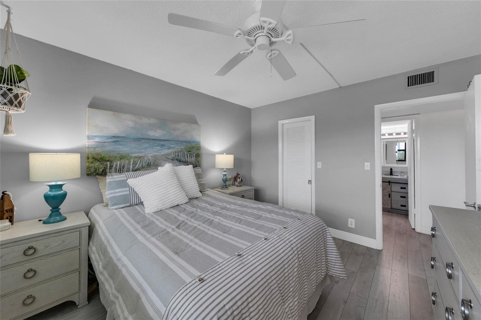 900 River Reach Drive 518 photo 17