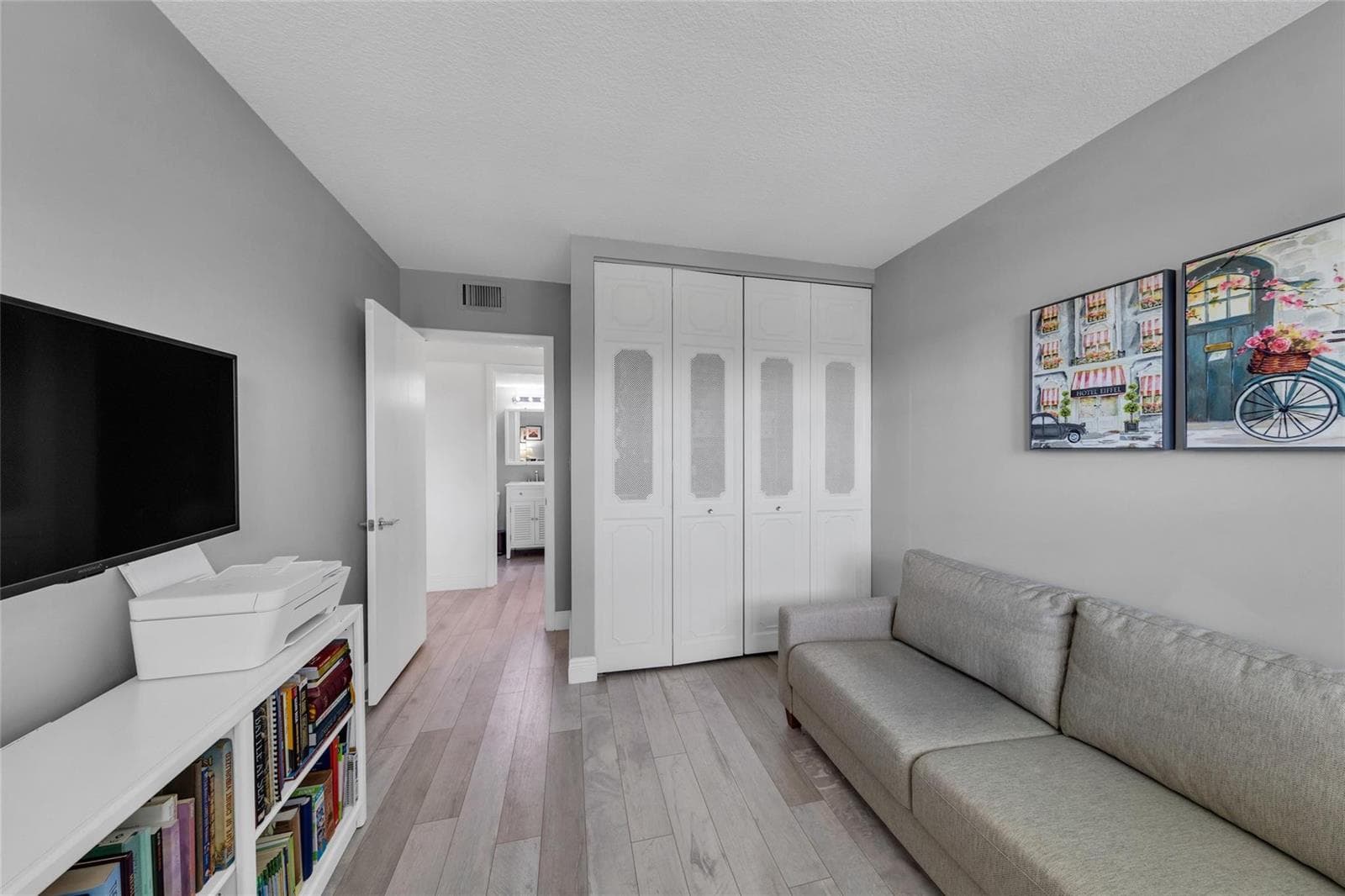 900 River Reach Drive 518 photo 22