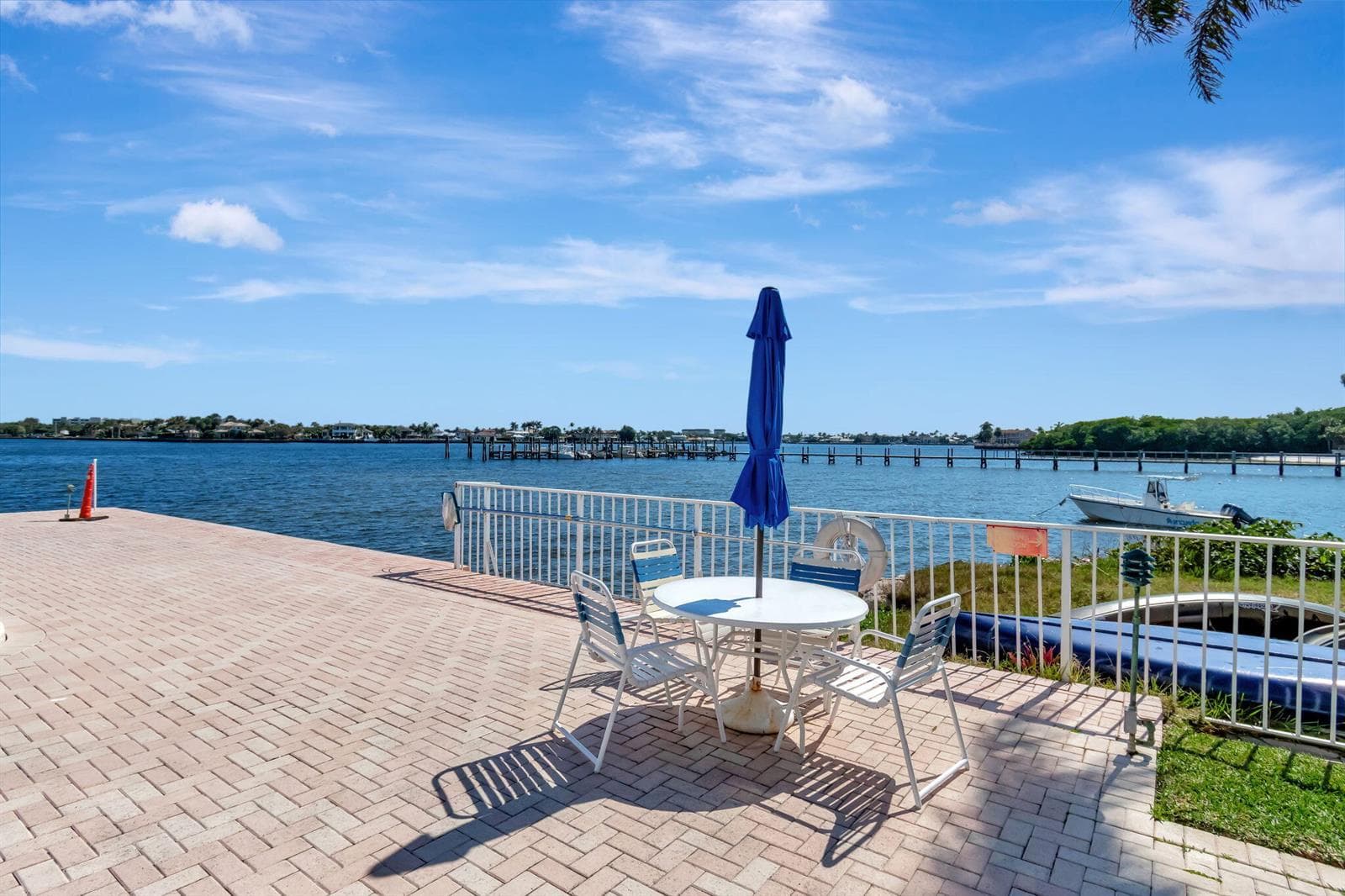 1810 New Palm Way 316 photo 23