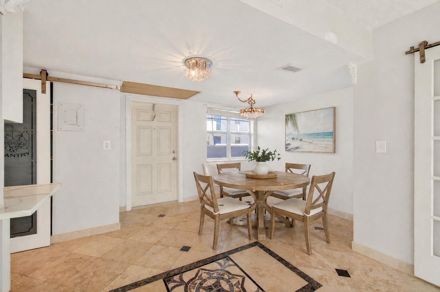 1810 New Palm Way 316 photo 3