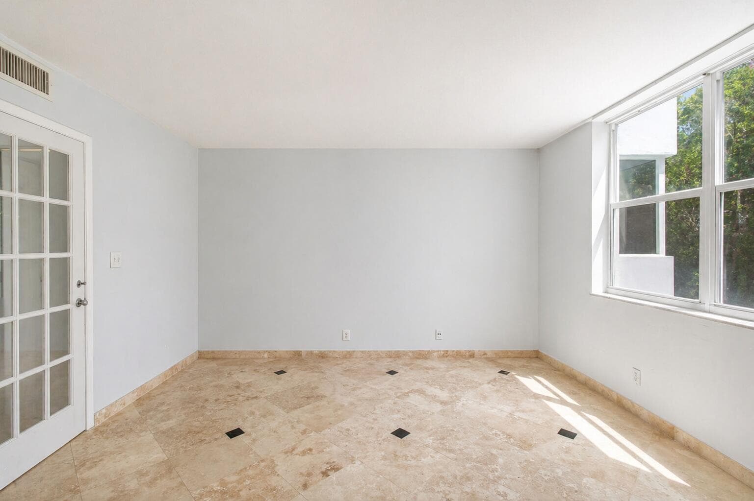 1810 New Palm Way 316 photo 18