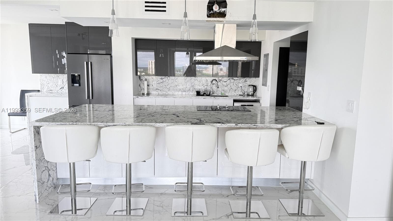 19707 Turnberry Way 18K photo 6