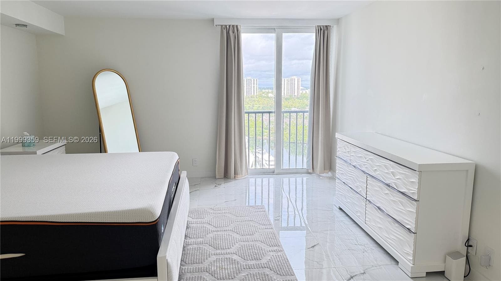 19707 Turnberry Way 18K photo 13