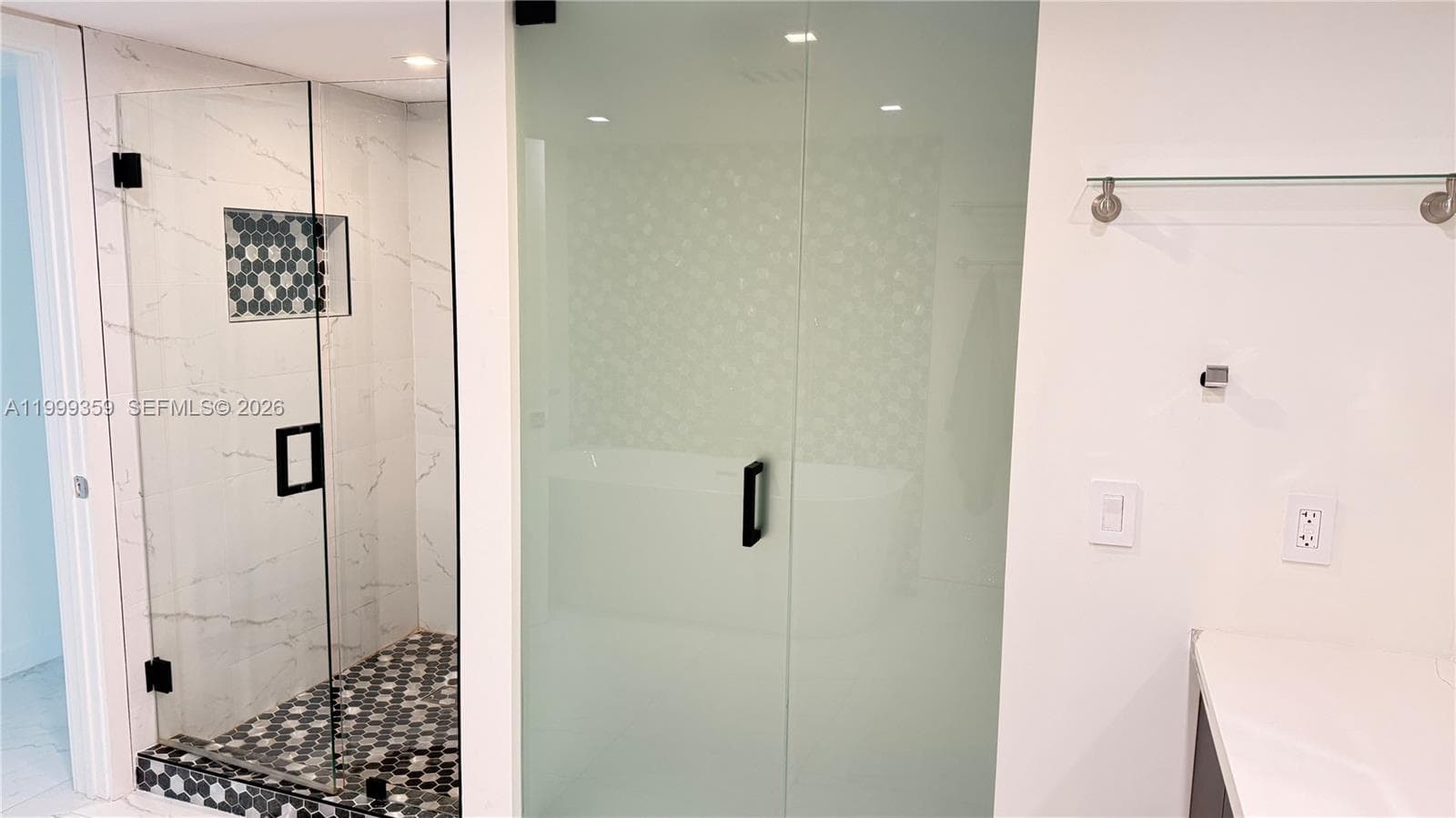 19707 Turnberry Way 18K photo 16