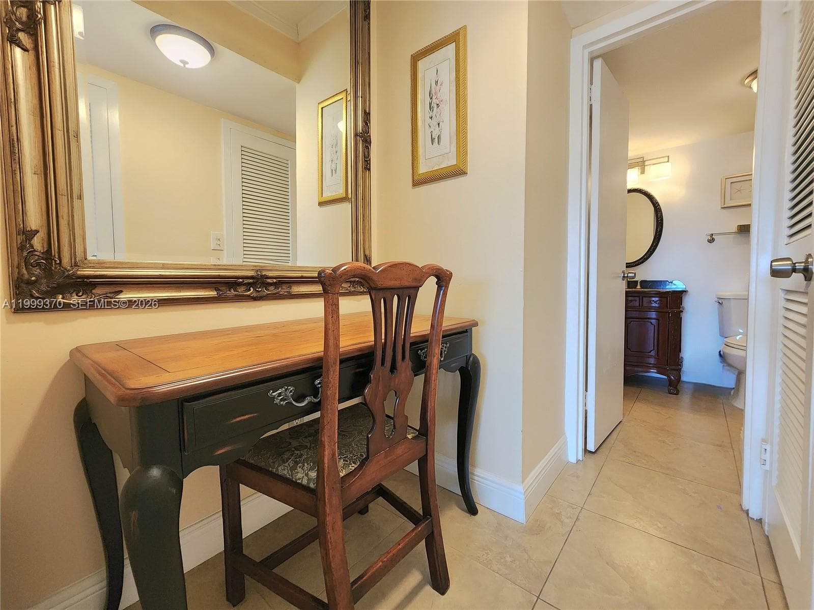 2030 Ocean Dr 1402 photo 10