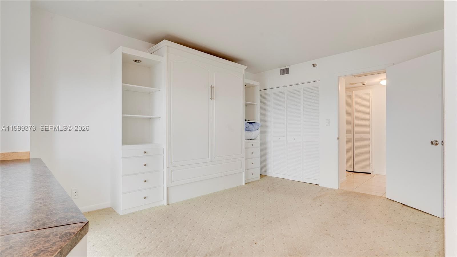 4000 Towerside Ter 908 photo 20