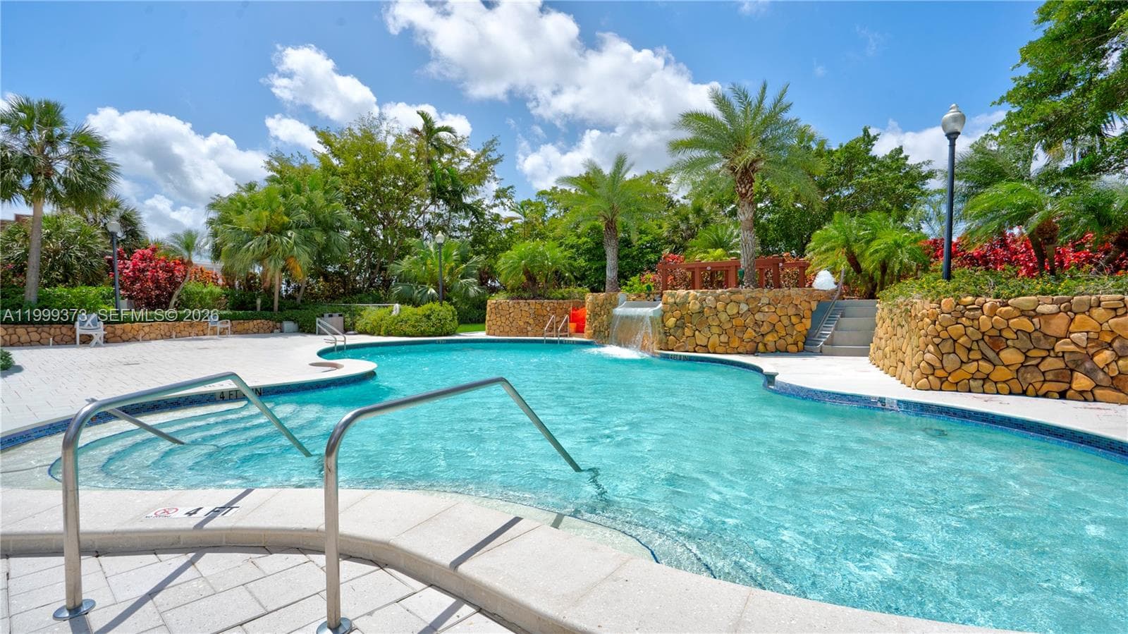 4000 Towerside Ter 908 photo 25