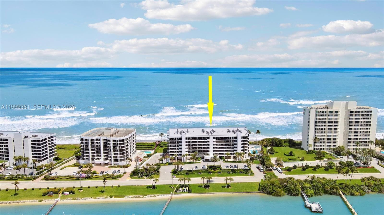 19750 Beach Rd 4040 photo 3