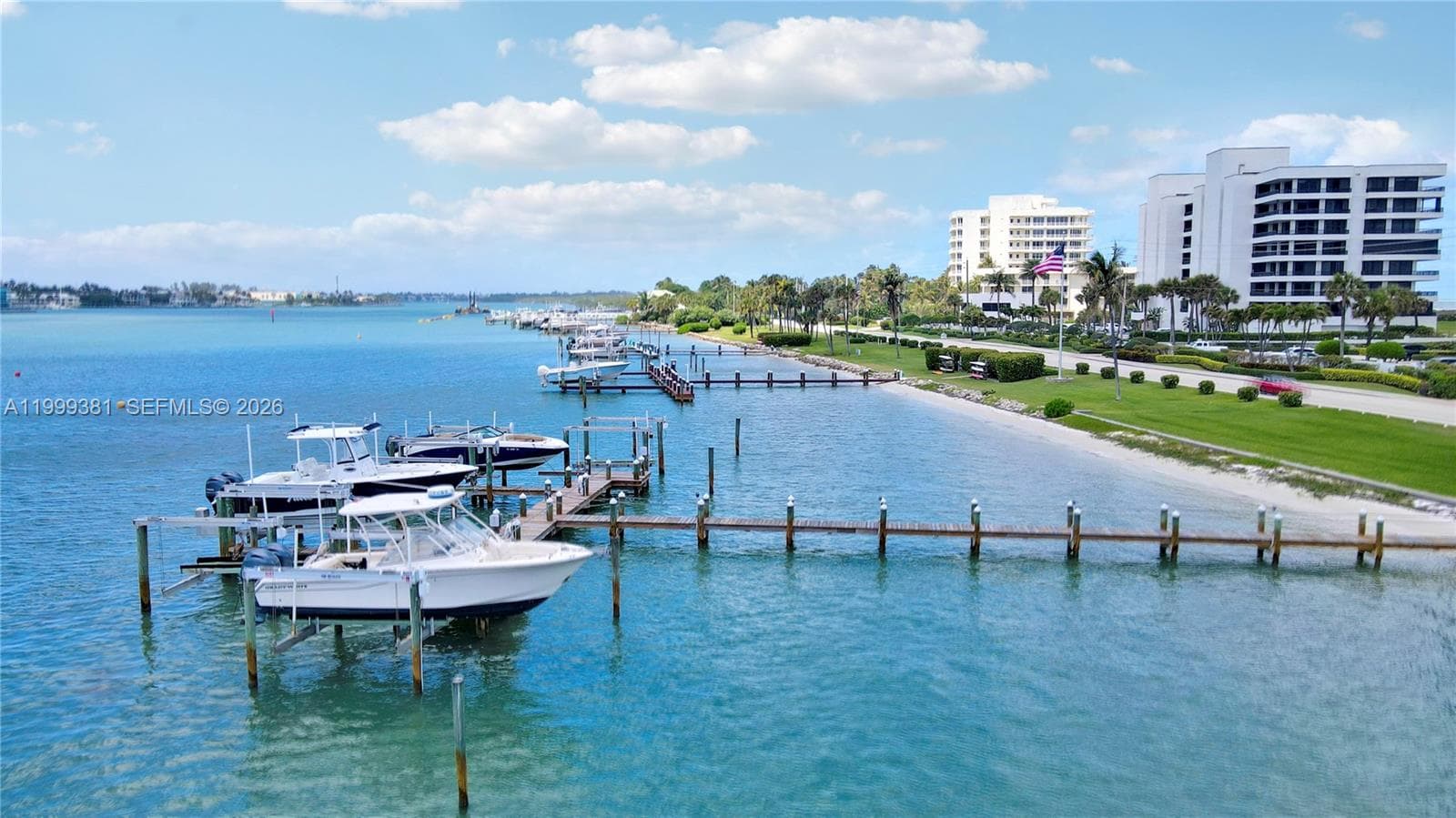 19750 Beach Rd 4040 photo 19