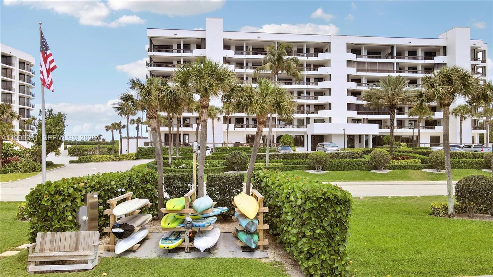 19750 Beach Rd 4040 photo 21