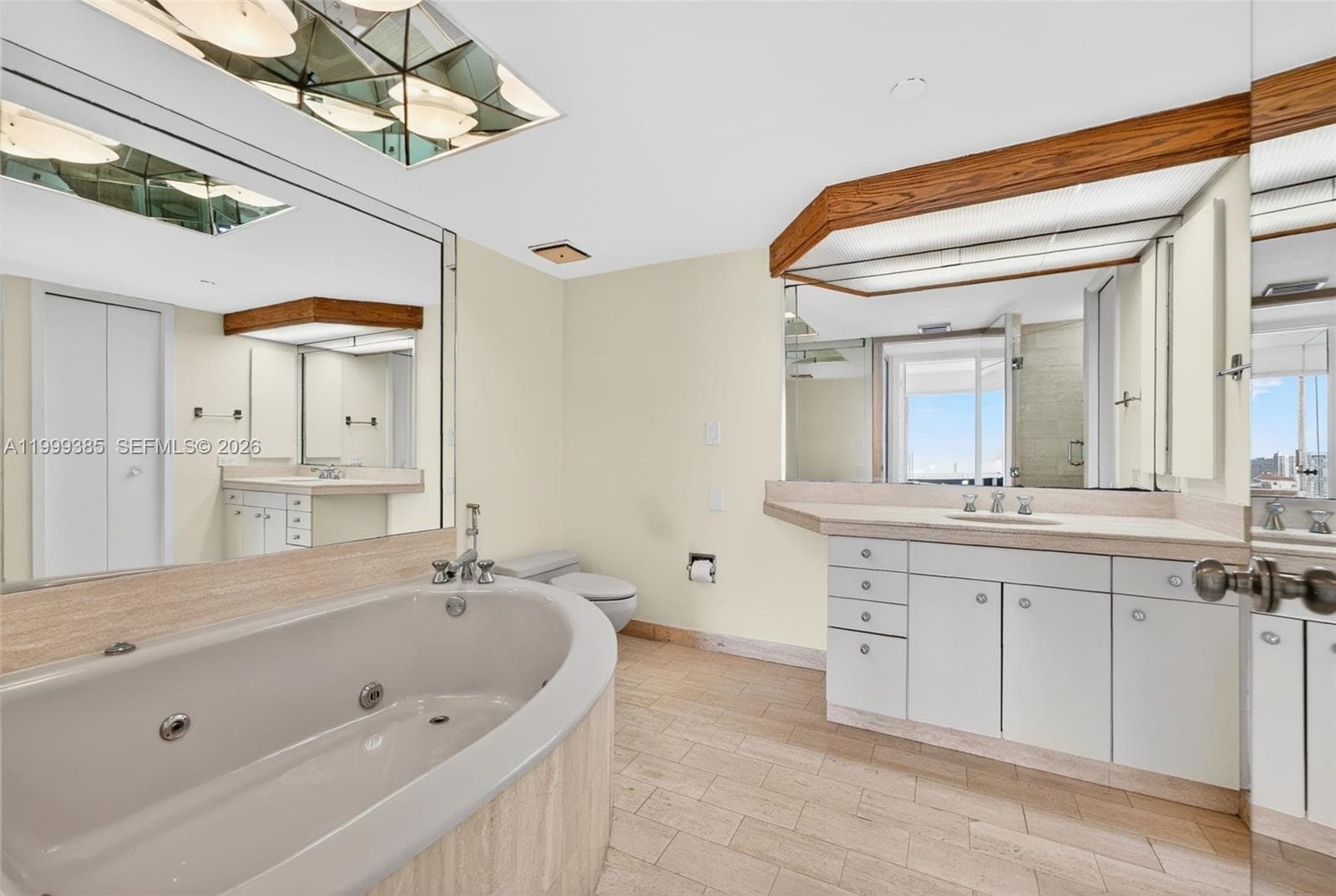 19355 Turnberry Way 24C photo 10