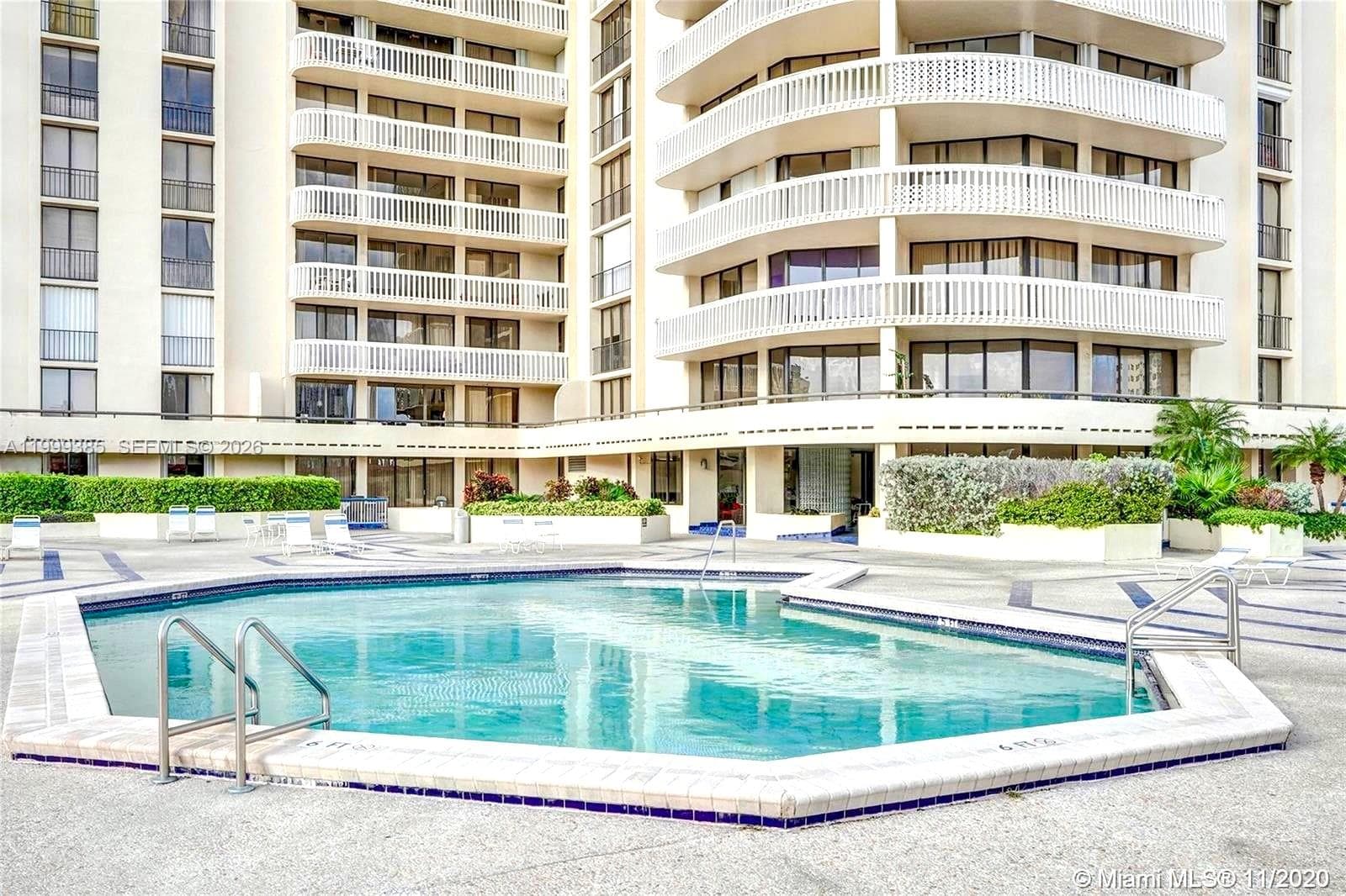 19355 Turnberry Way 24C photo 21