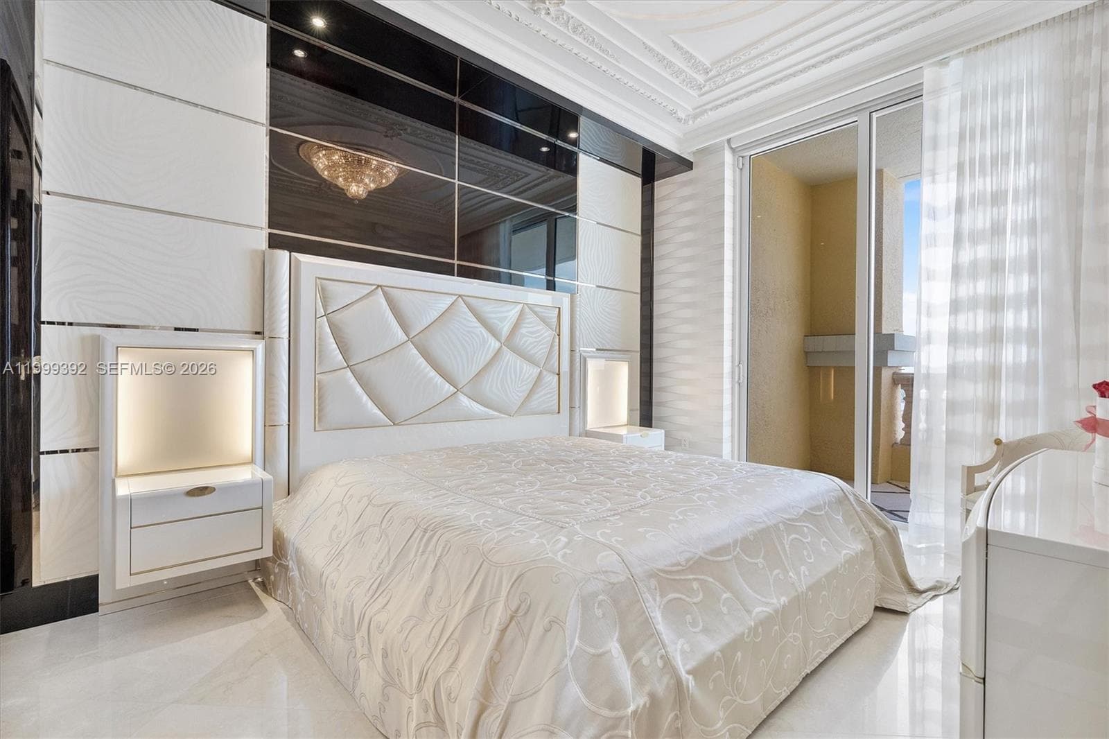 17875 Collins Ave PH4506 photo 16