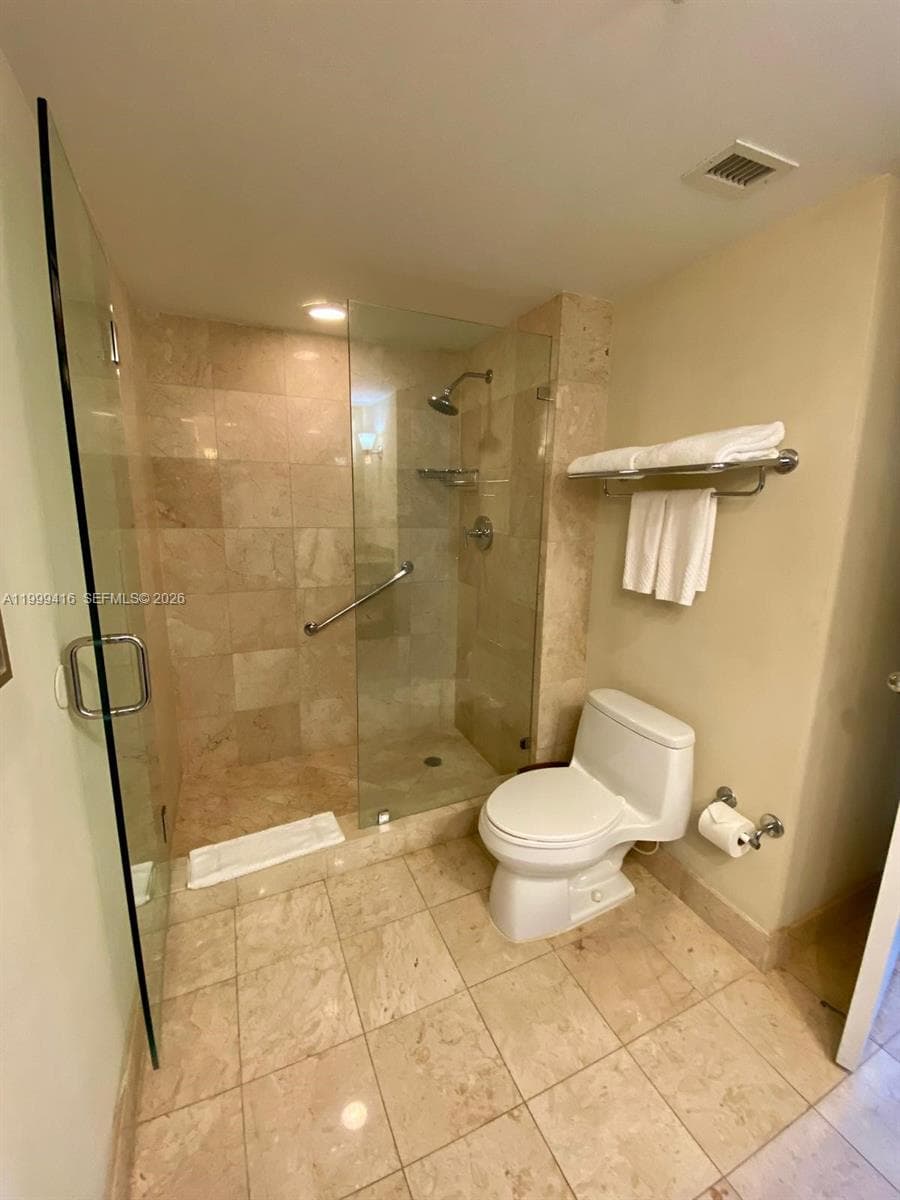 2670 E Sunrise Blvd 309 photo 7