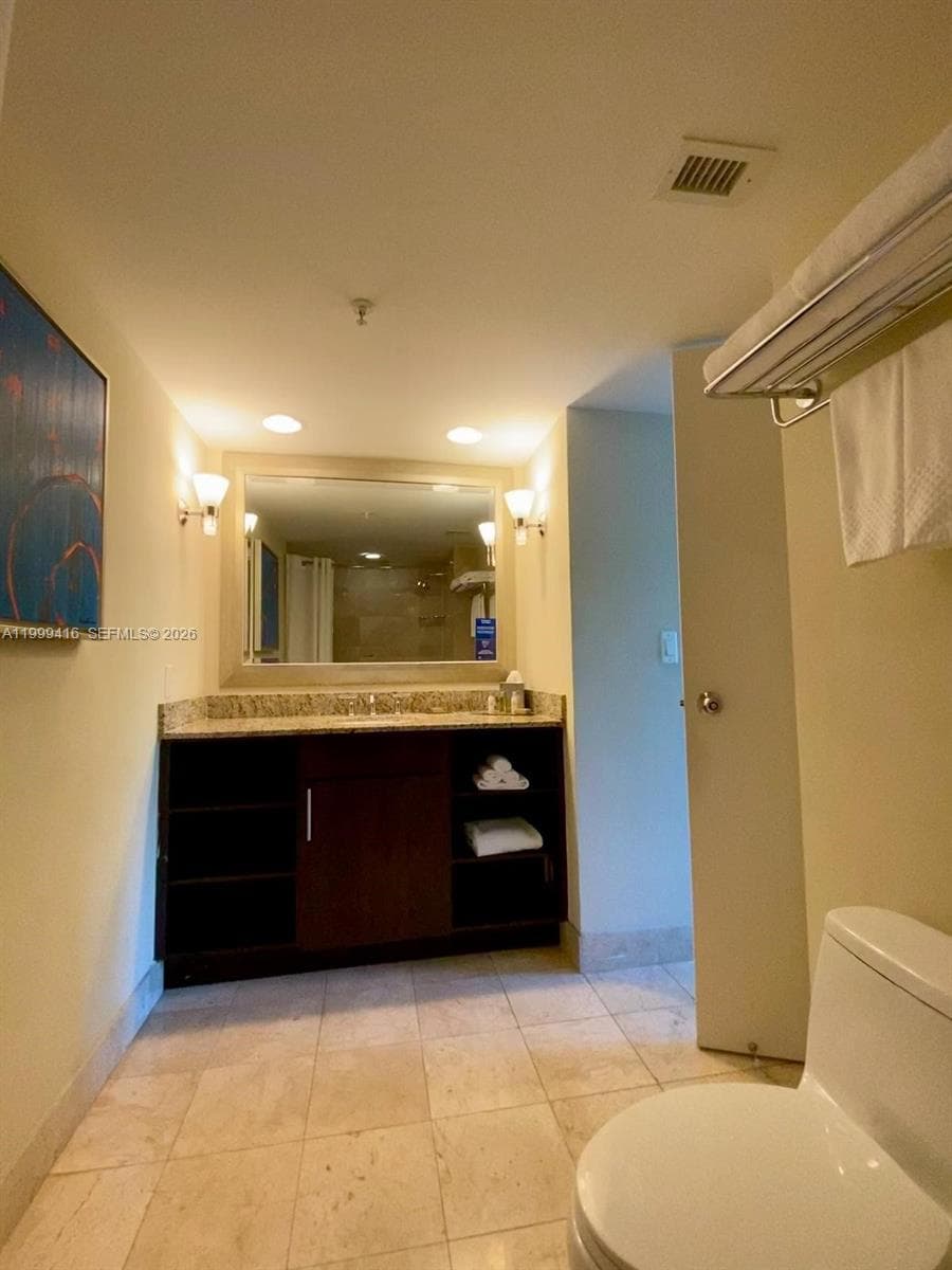 2670 E Sunrise Blvd 309 photo 9