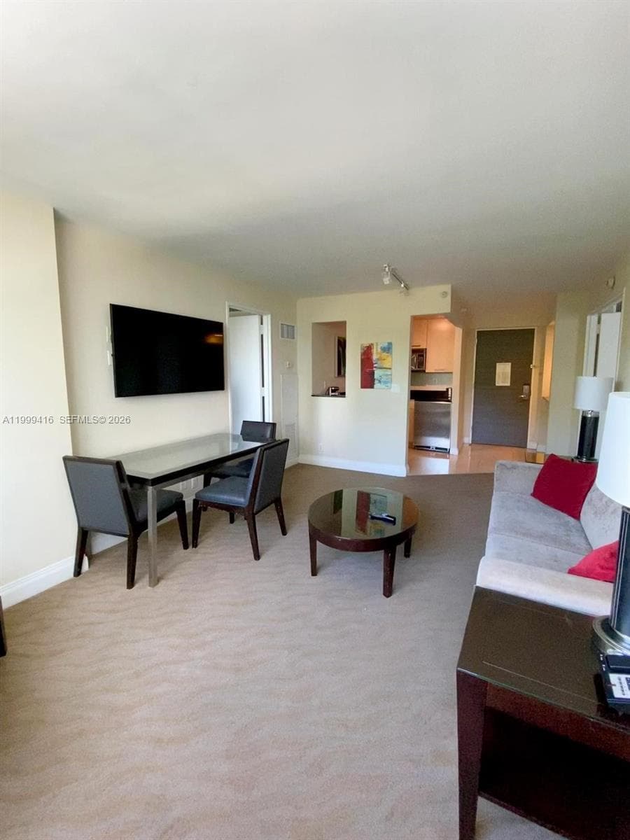 2670 E Sunrise Blvd 309 photo 11