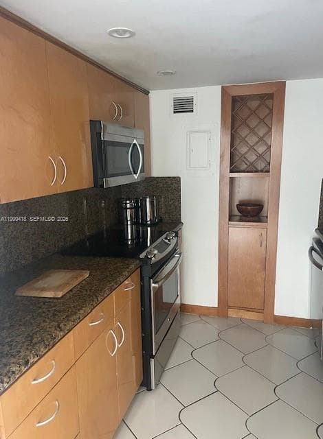 900 Bay Dr 311 photo 12