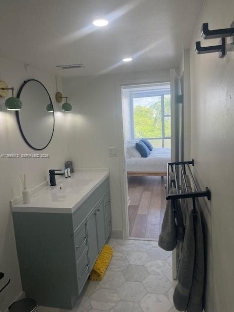 900 Bay Dr 311 photo 20