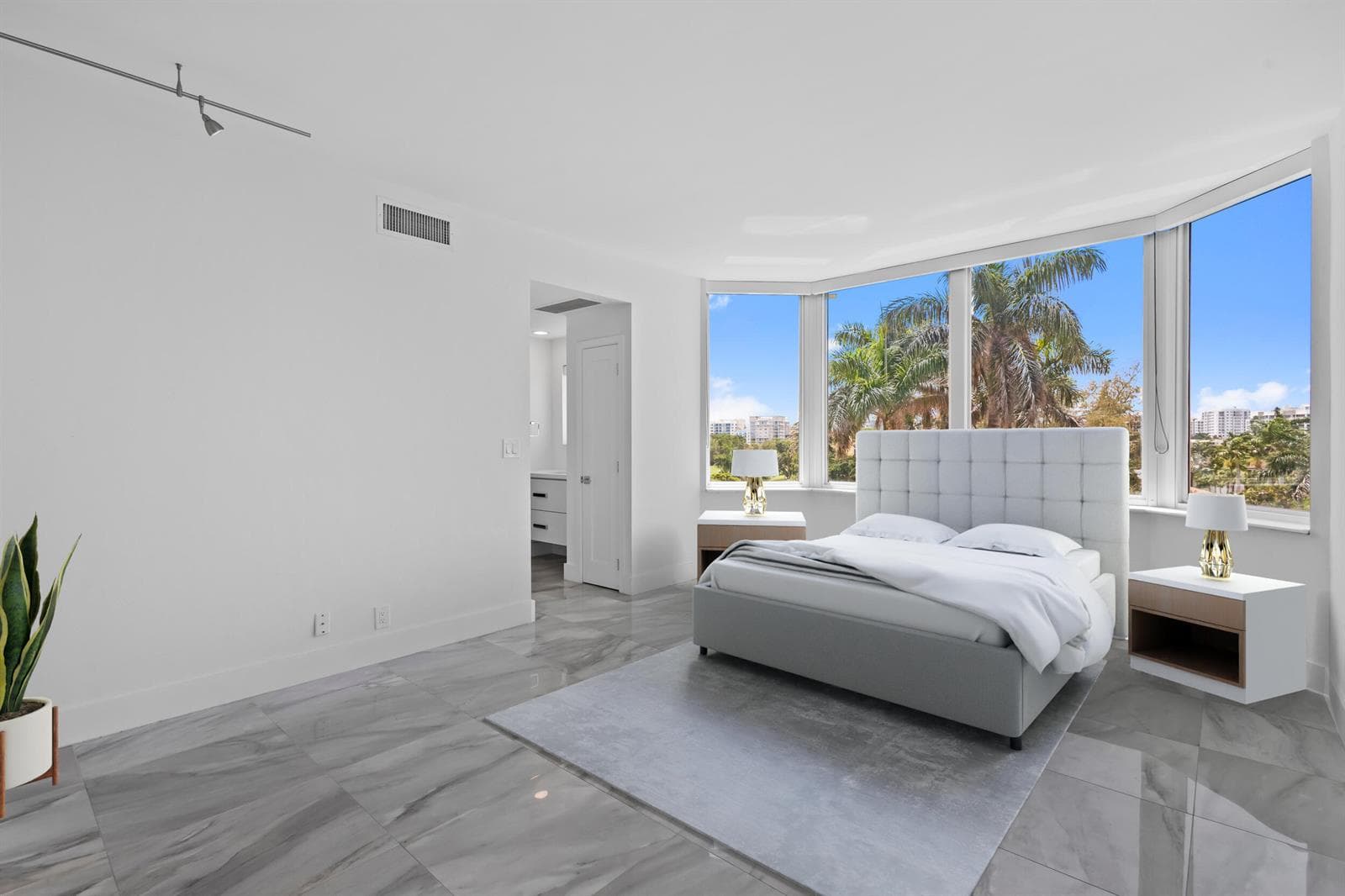 300 SE 5th Avenue 5180 photo 25