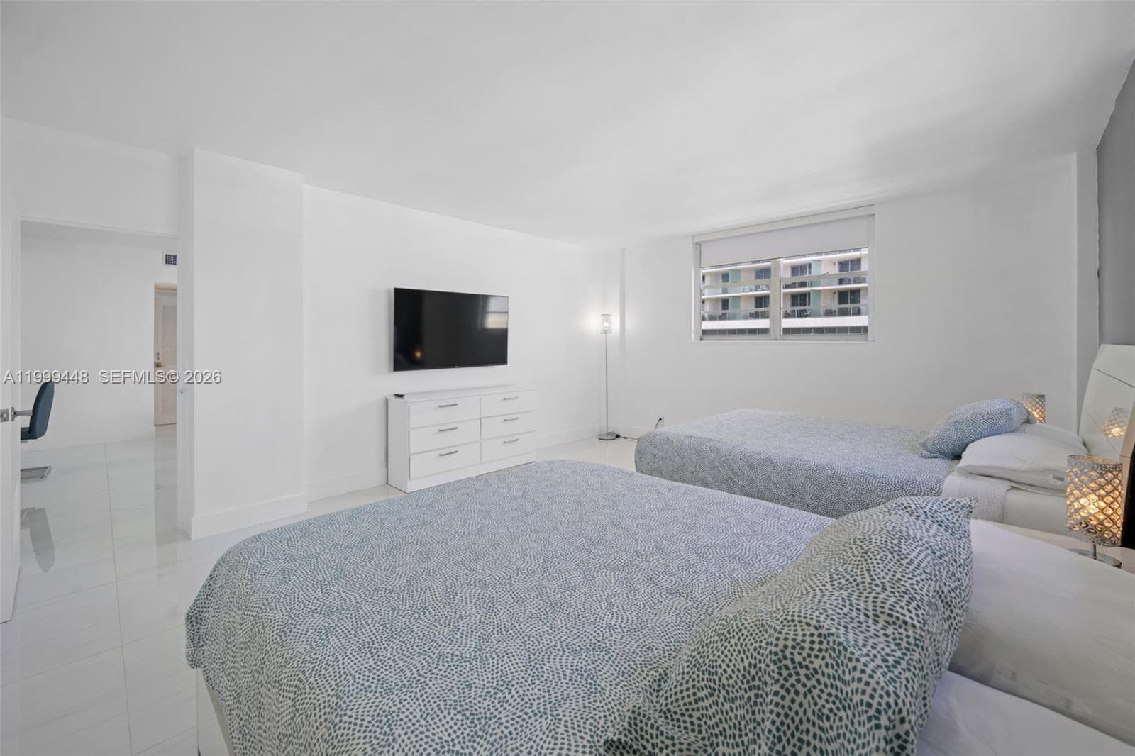 4001 Ocean Dr 15B photo 17