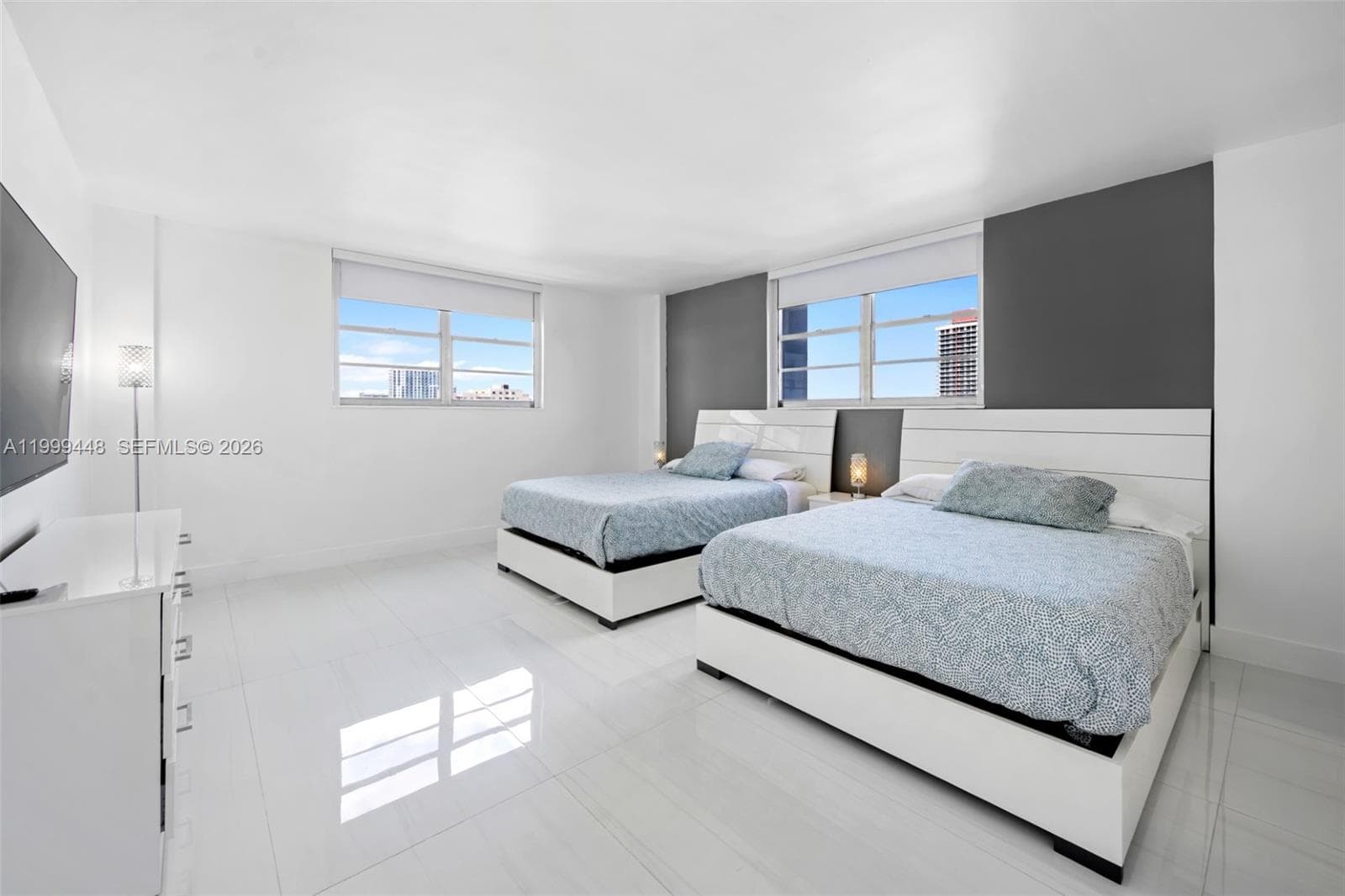 4001 Ocean Dr 15B photo 16