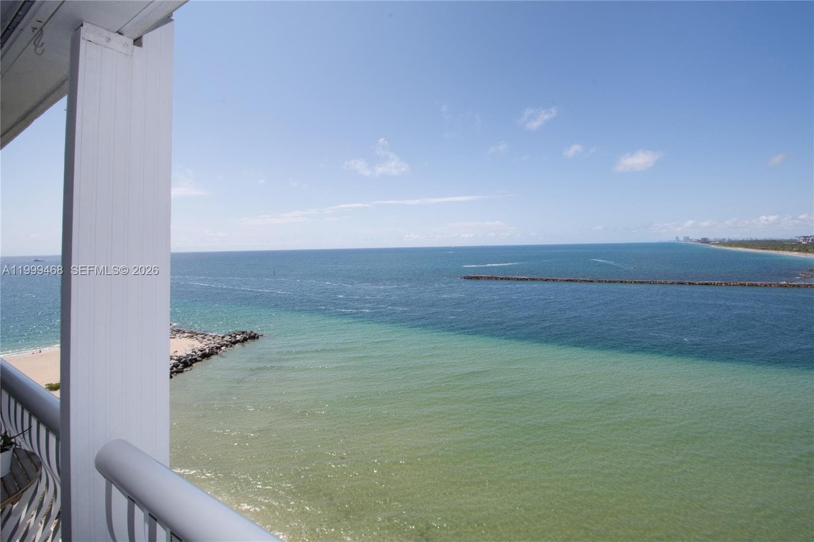 2200 Ocean Ln 1004 photo 3