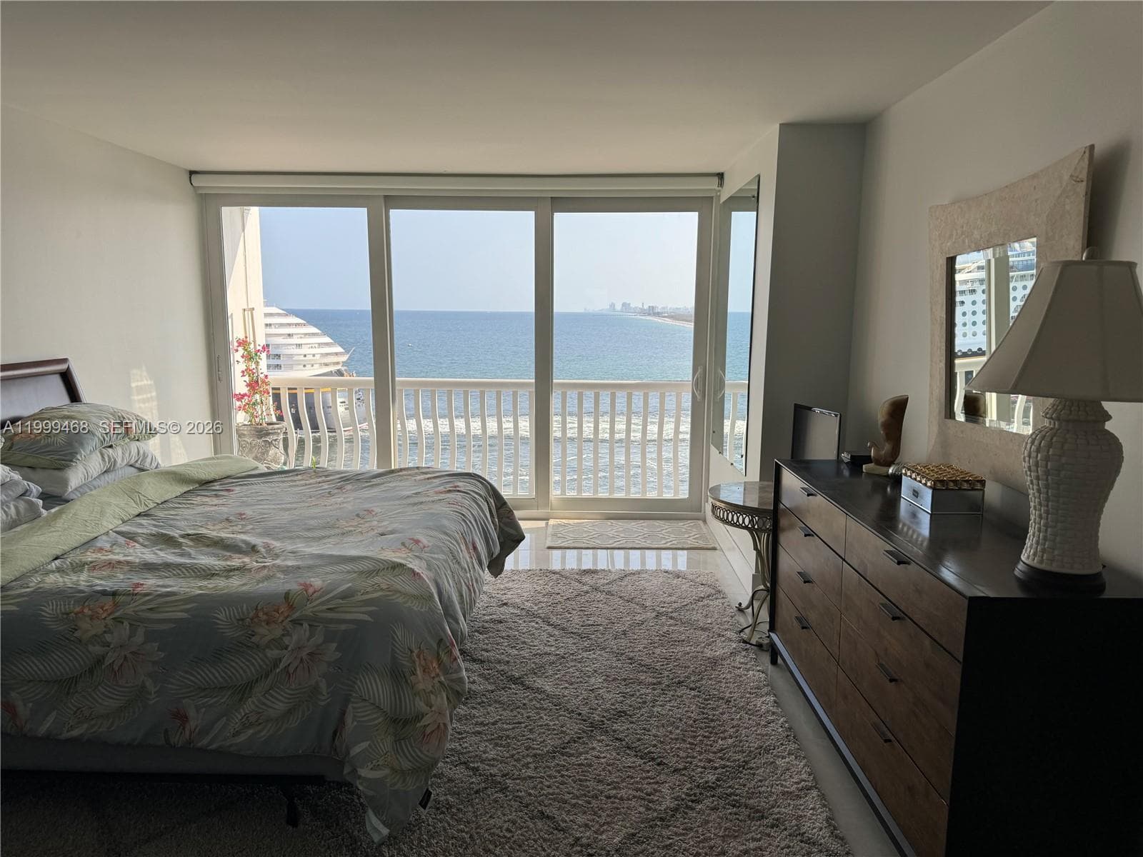 2200 Ocean Ln 1004 photo 9