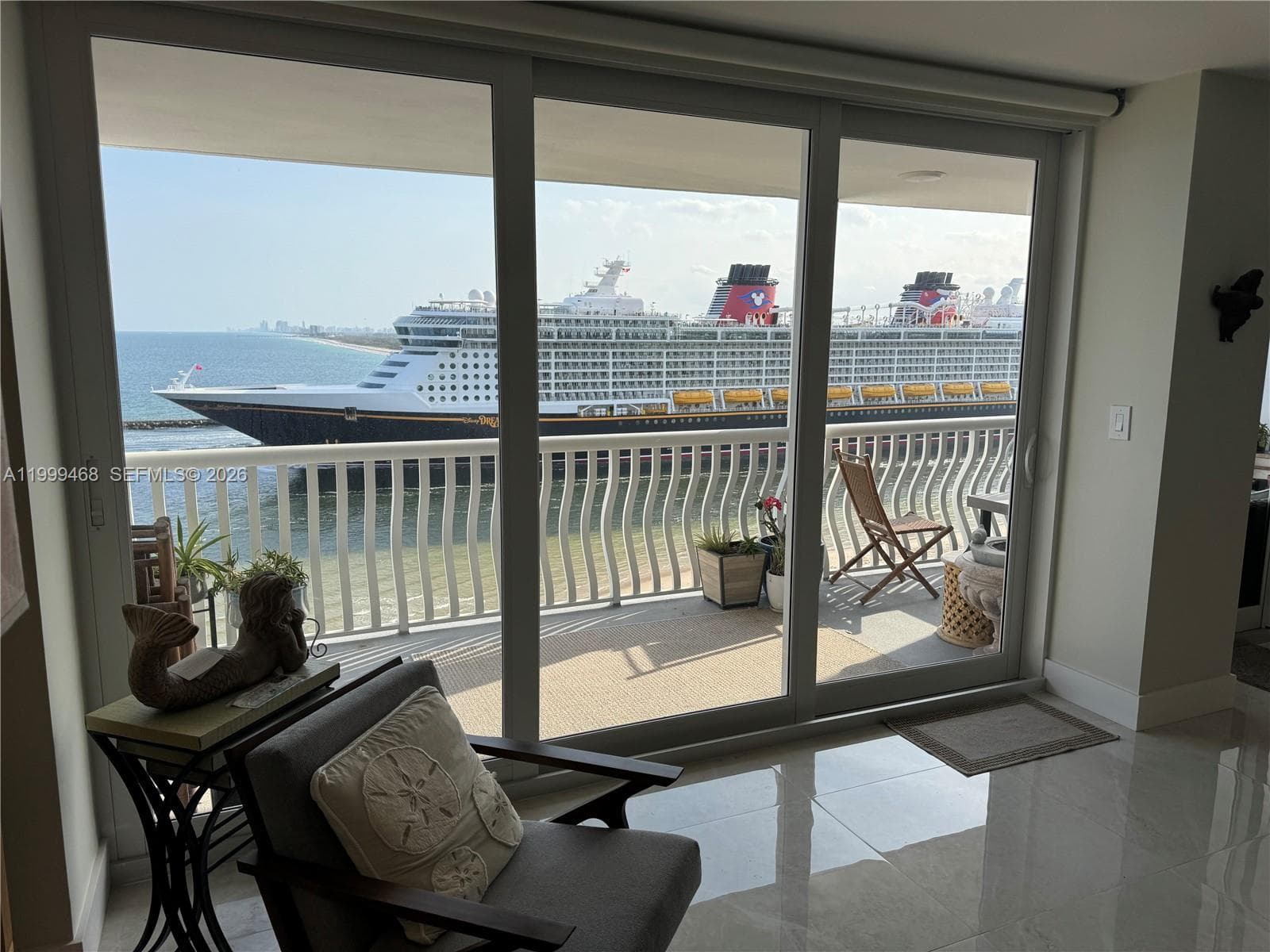 2200 Ocean Ln 1004 photo 8
