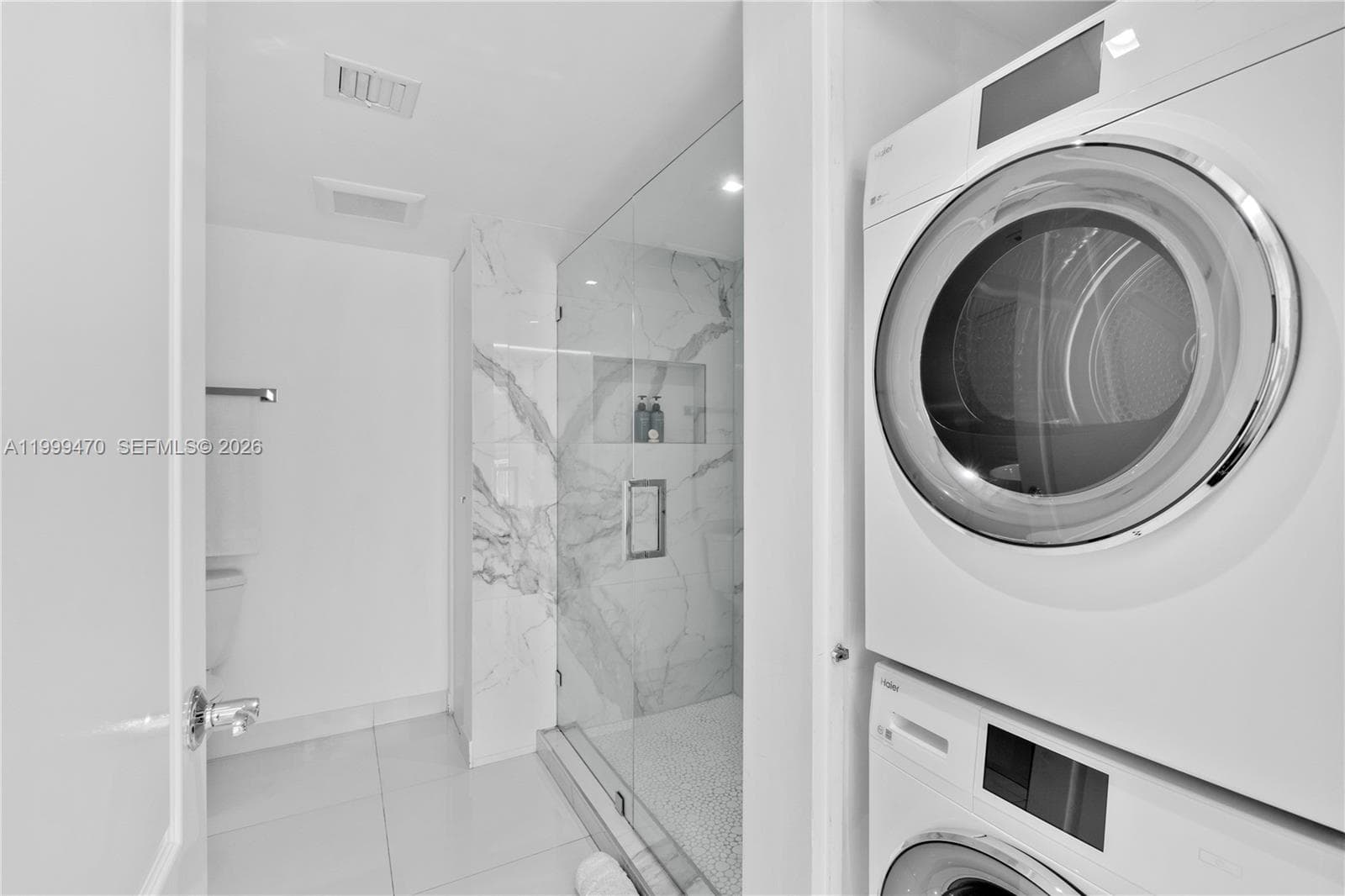 1200 Brickell Bay Dr 2017 photo 5