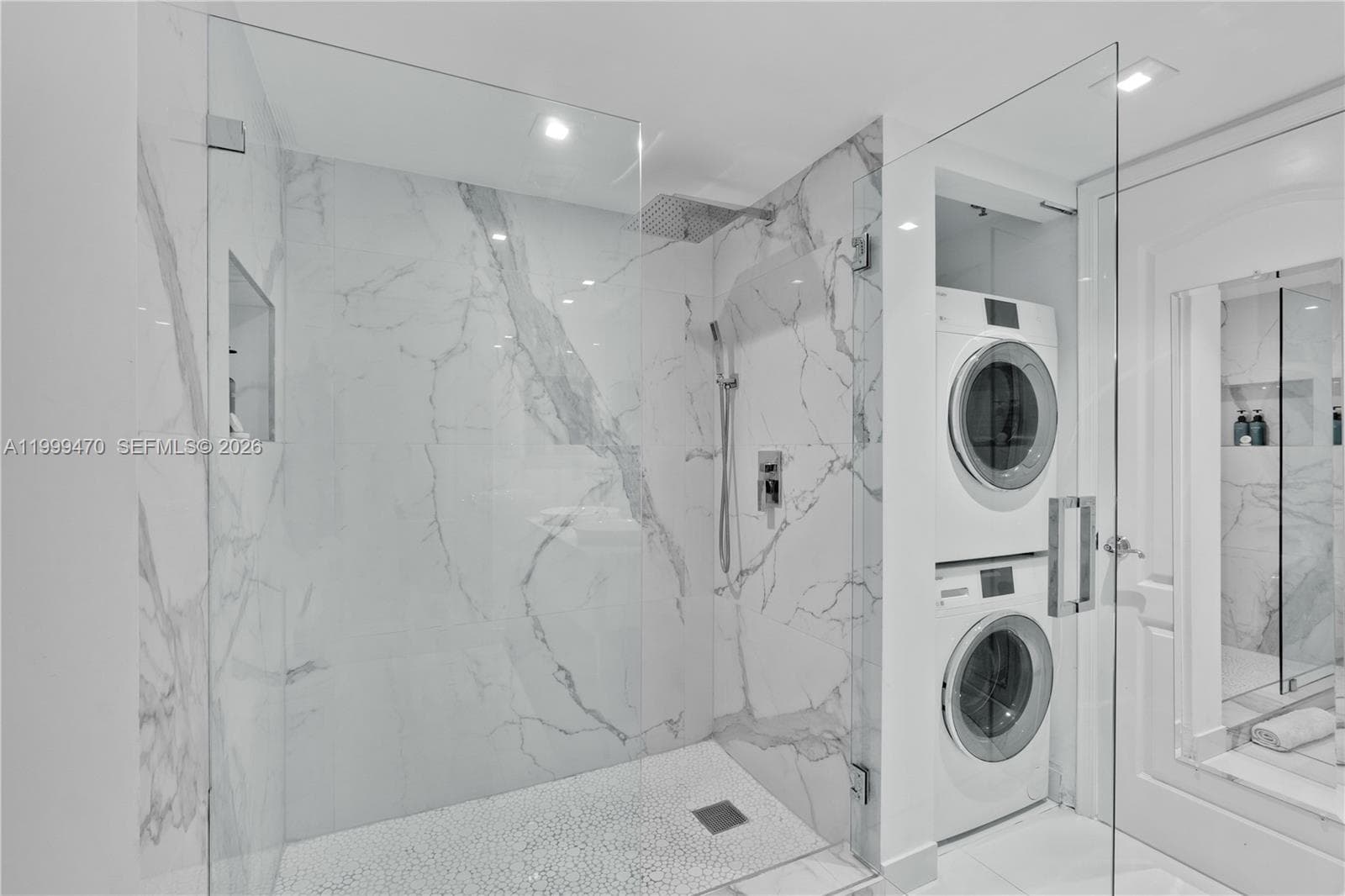 1200 Brickell Bay Dr 2017 photo 4