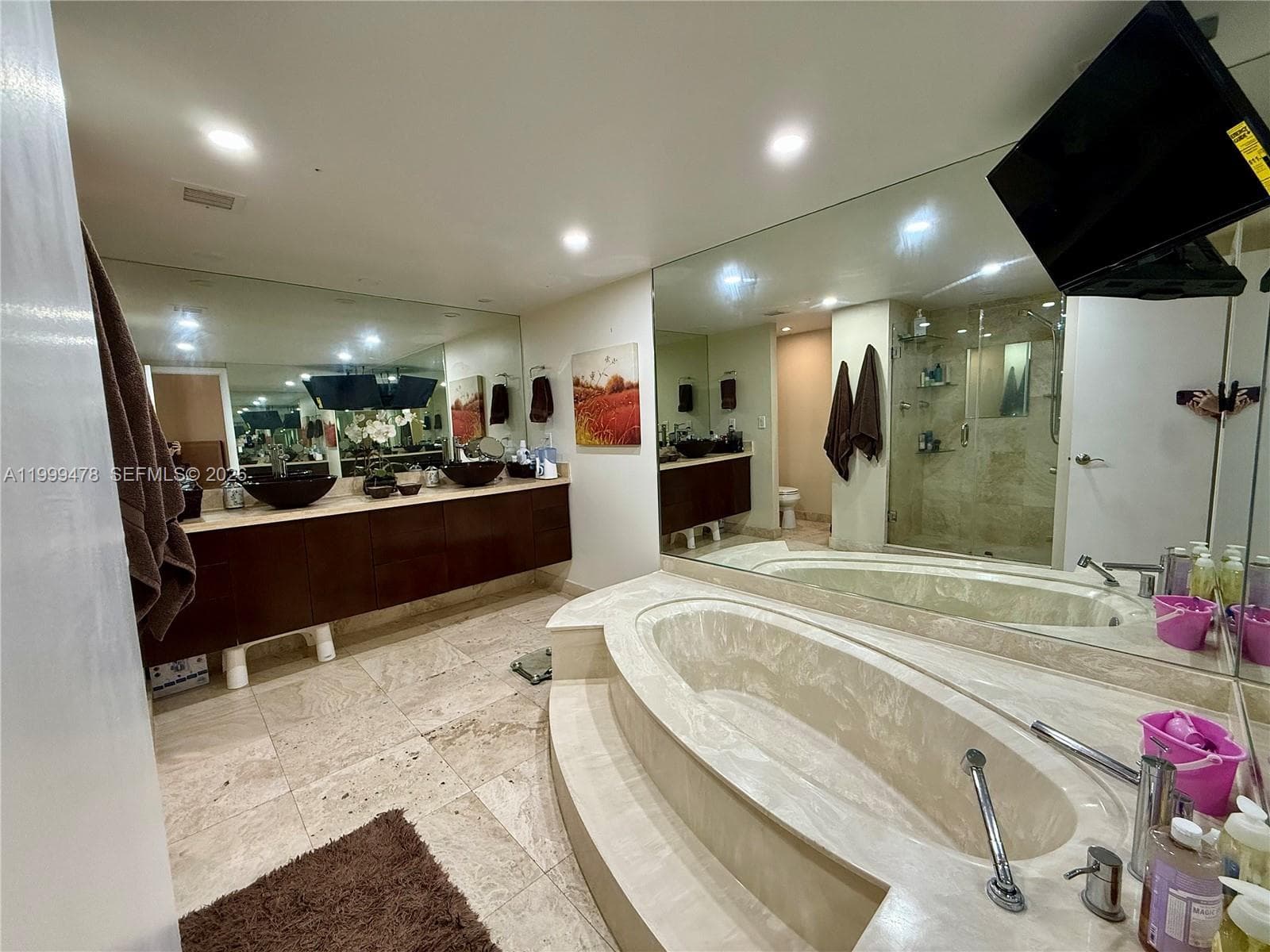 1121 Crandon Blvd E107 photo 21