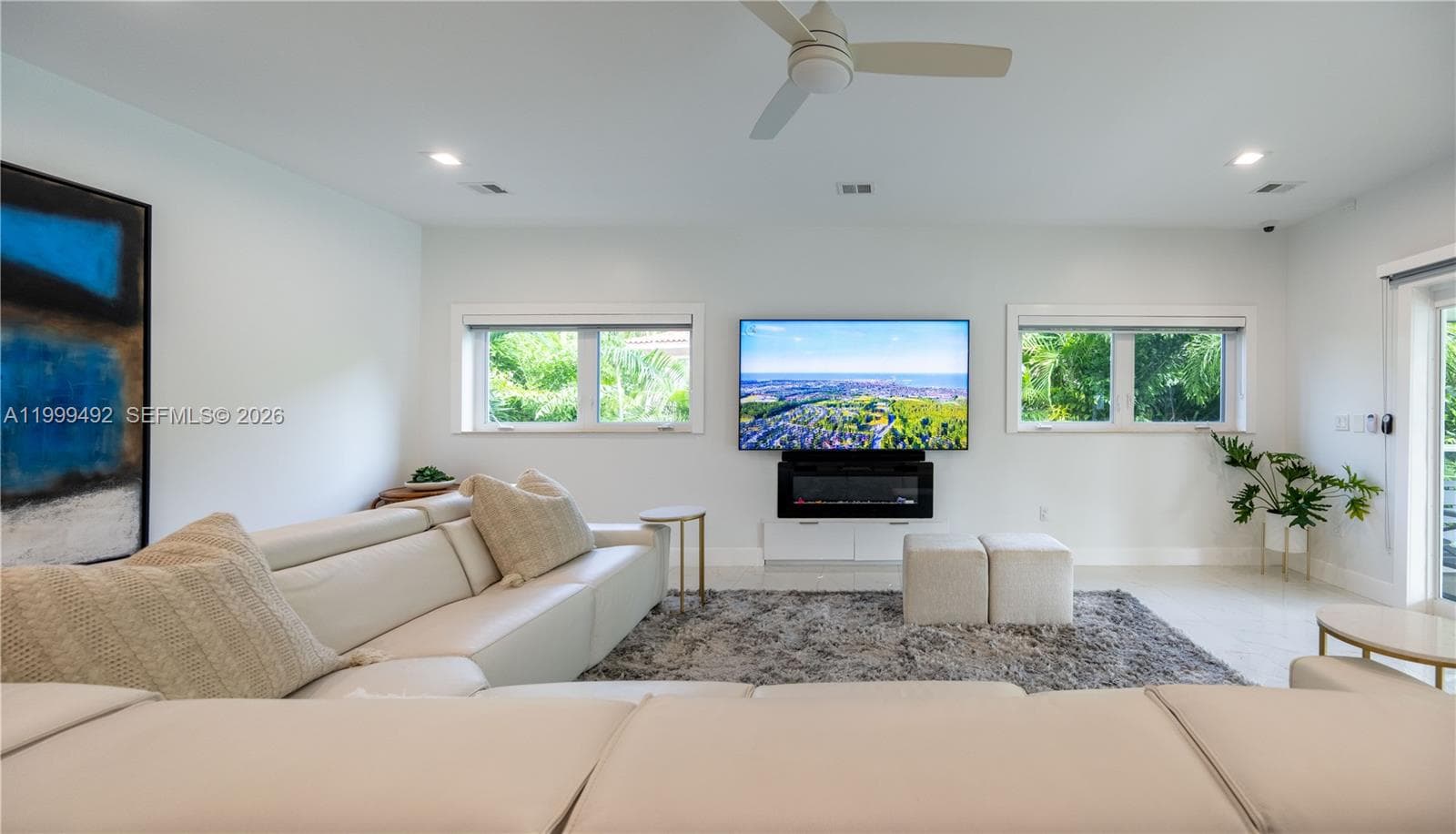 7125 Los Pinos Blvd photo 18