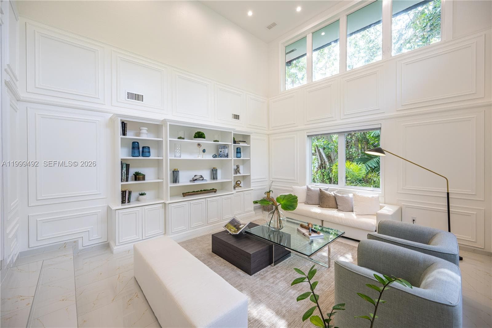 7125 Los Pinos Blvd photo 11