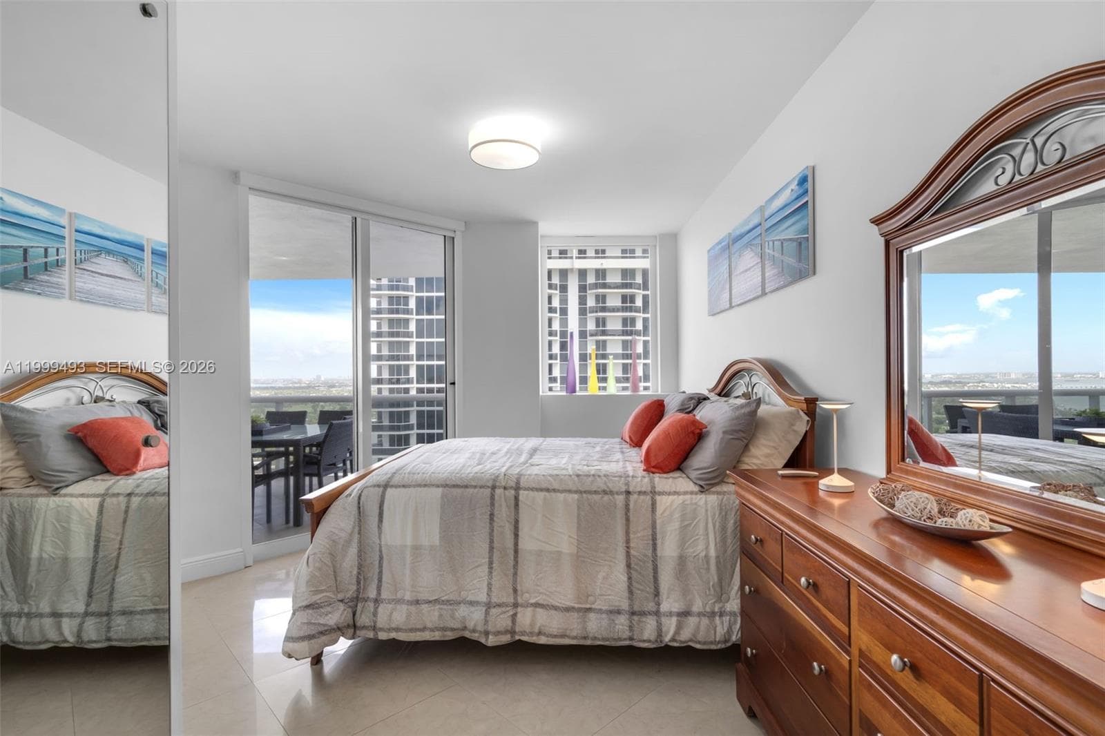 4775 Collins Ave 3608 photo 17